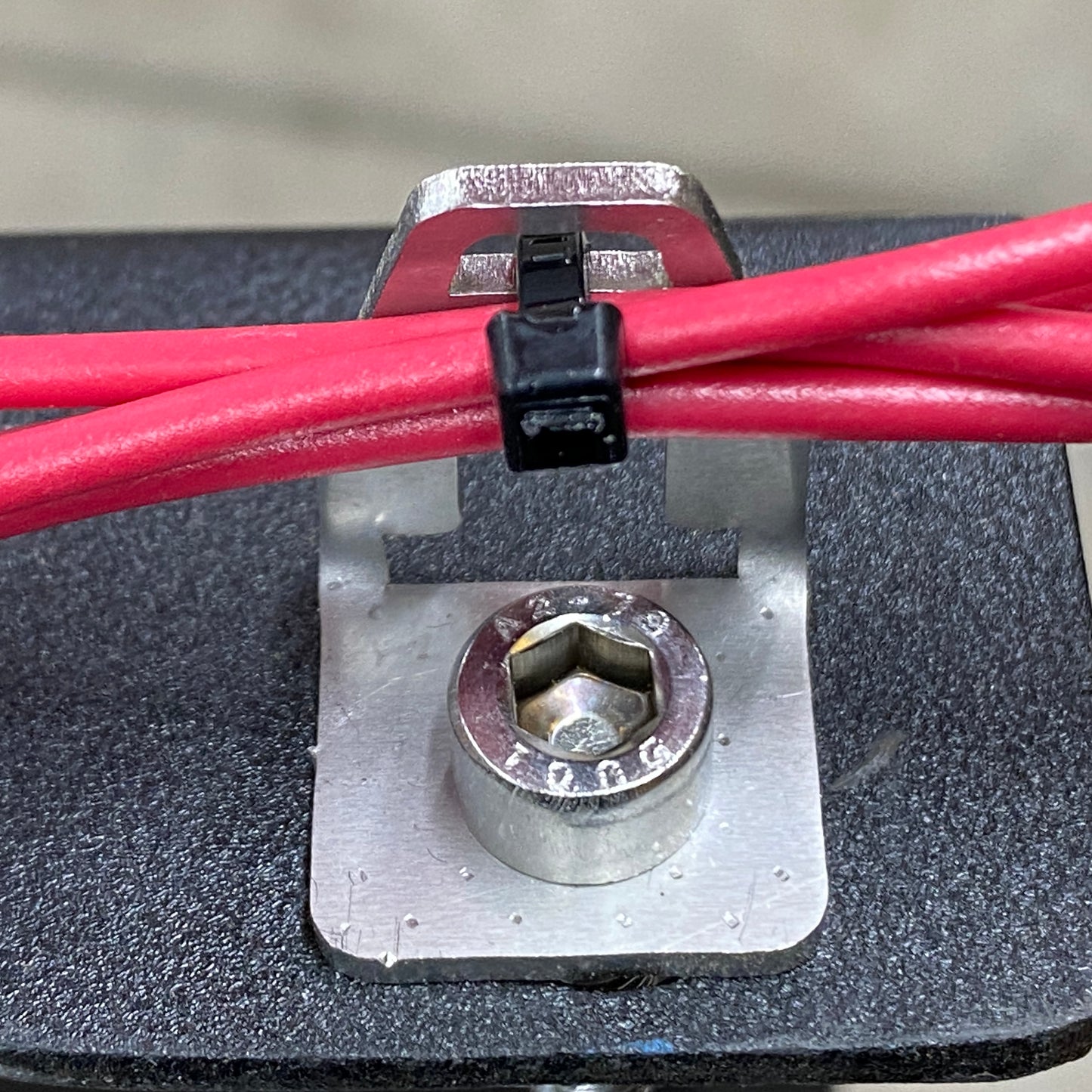 Zip Tie Mount (25 pcs)